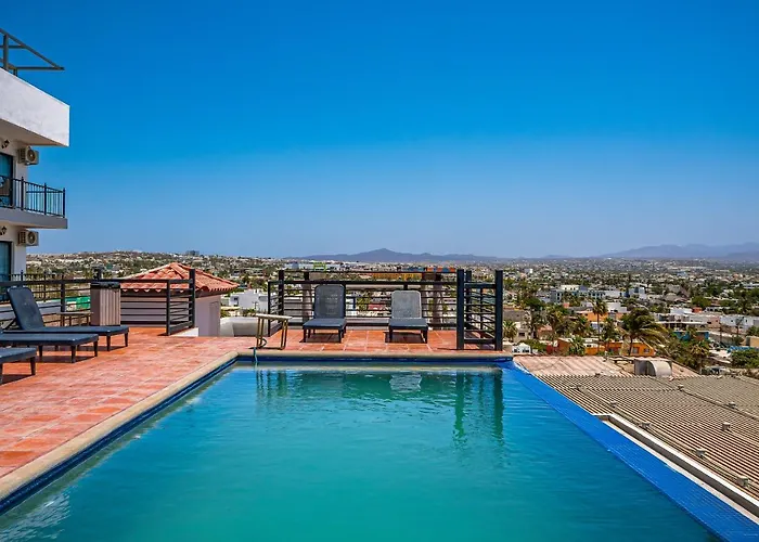 Morgan Residences 607 *